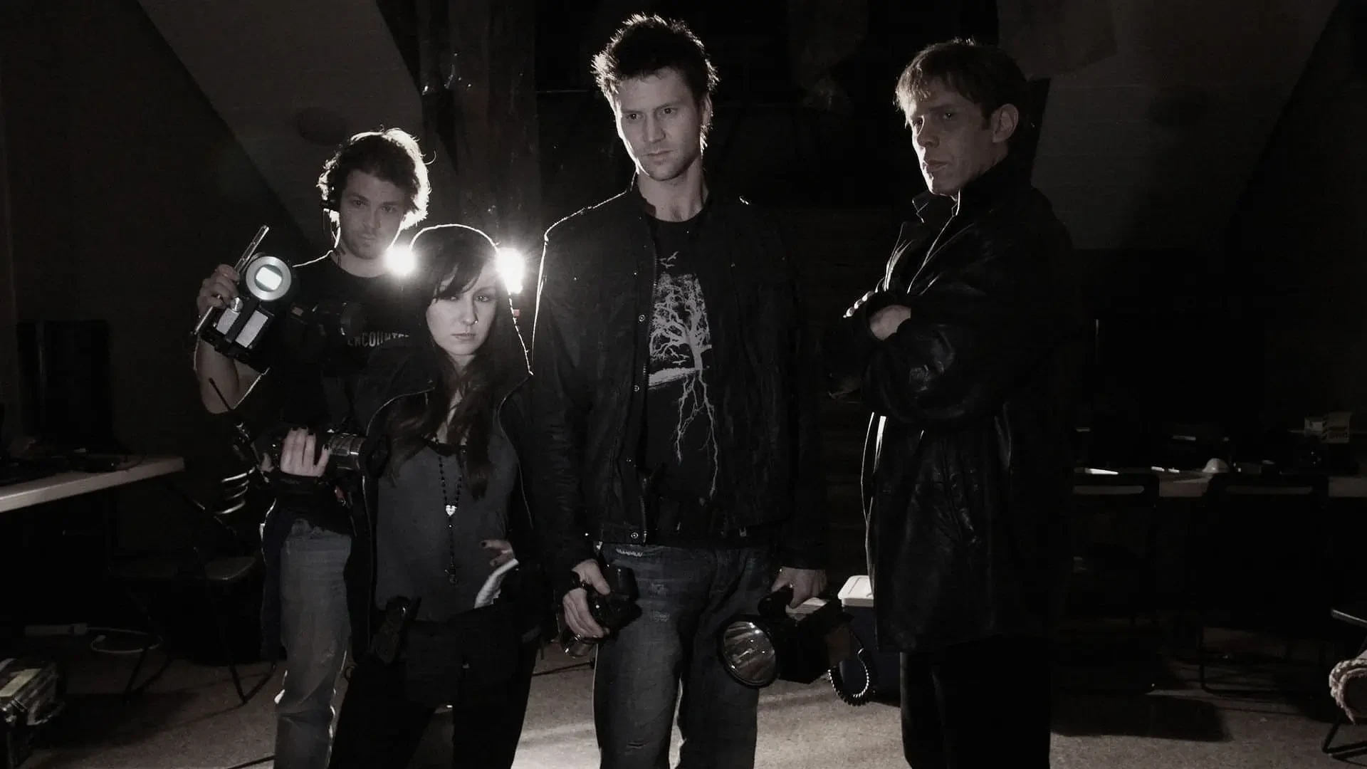 دانلود فیلم Grave Encounters 2011