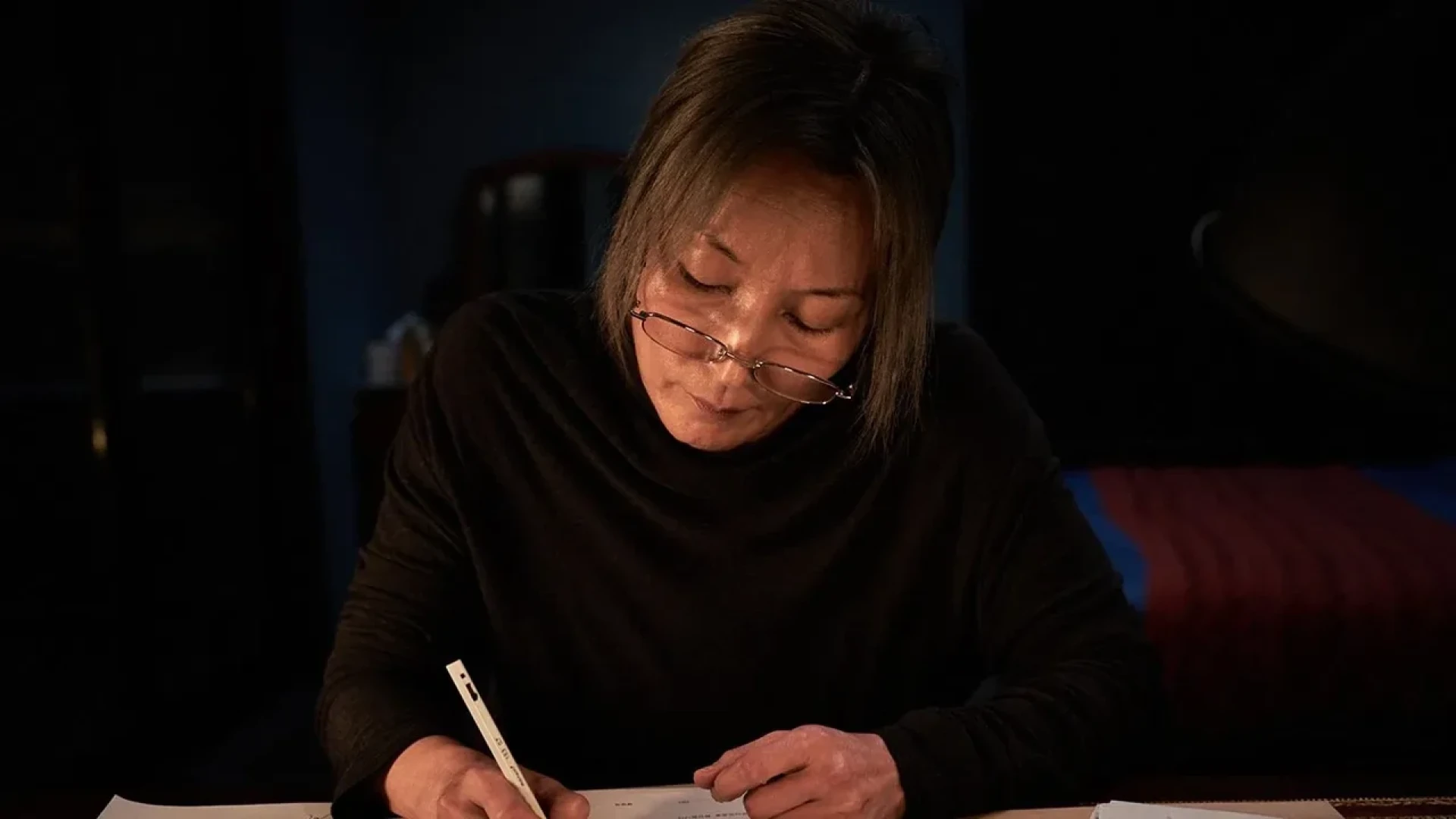 دانلود فیلم The Old Woman with the Knife 2025