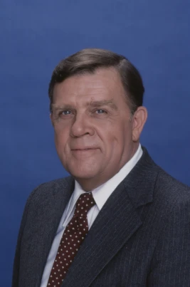 Pat Hingle